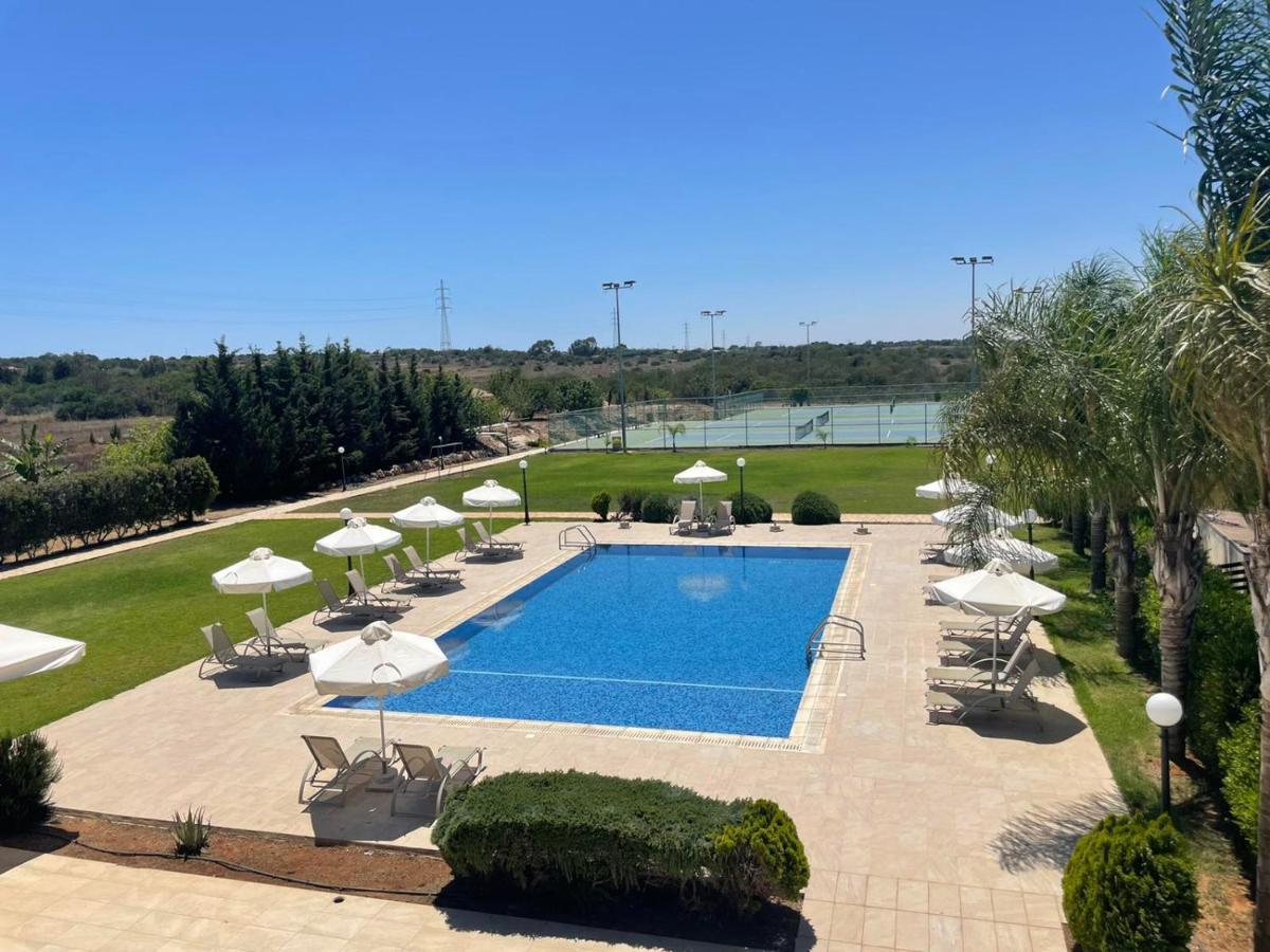 Protaras Tennis And Country Club Exteriör bild